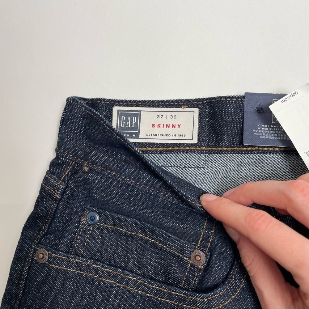 NWT GAP “GapFlex” skinny jeans in dark wash - Picture 5 of 9